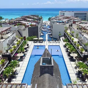 Apartahotel Aldea Thai By Blue Oceanfront ****