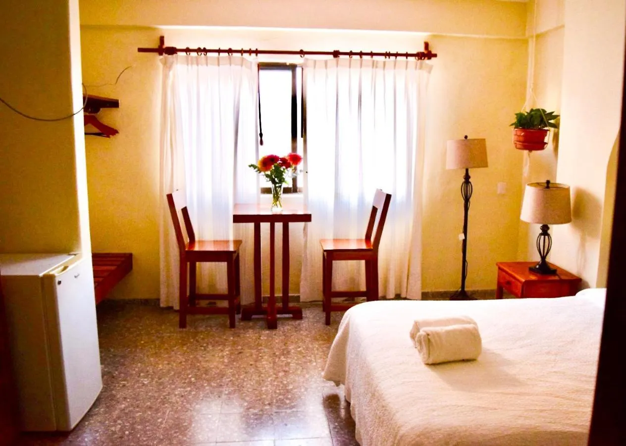 **  Boutique Hotel Delfin 5Th Avenue Playa del Carmen Mexico